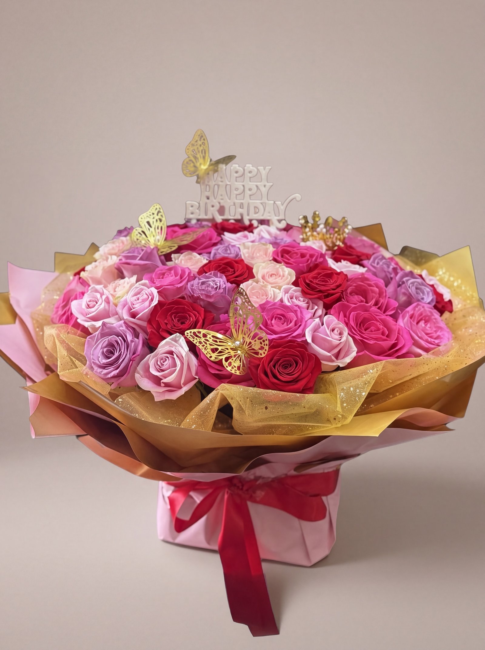 Birthday Queen rose bouquet seen from above